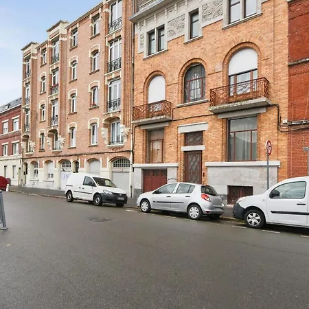 Charming Architect Studio At The Heart Of Nearby Solferino - Welkeys Appartement *